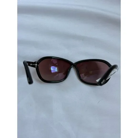 Authentic Tom Ford Fernanda FT1069 01Z Sunglasses NEW with Case Black Purple Tom Ford Fernanda Sunglasses FT1069 01Z Shiny Black - eye-oo.com main image 4